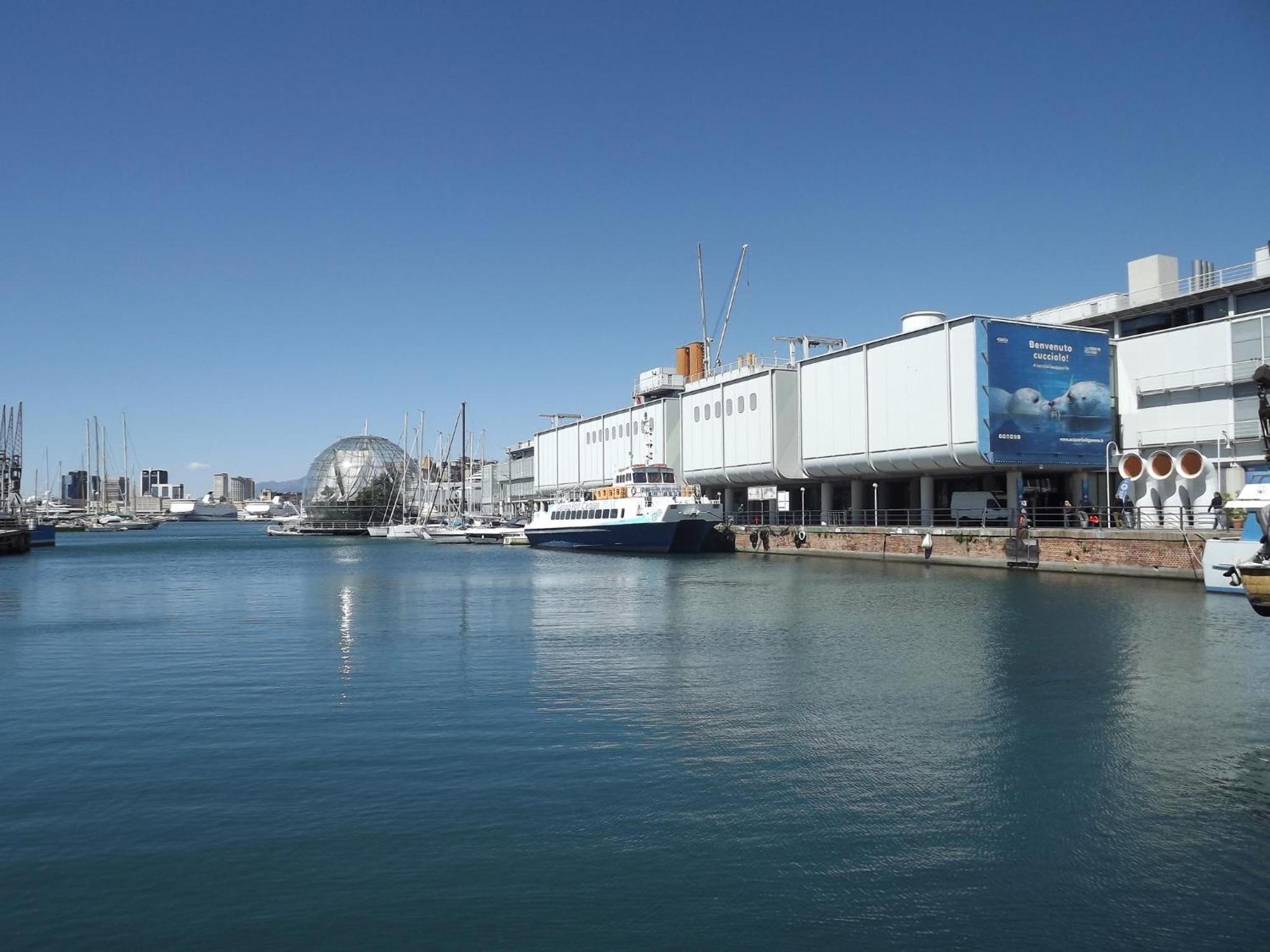 River House By Holiday World Genova Esterno foto